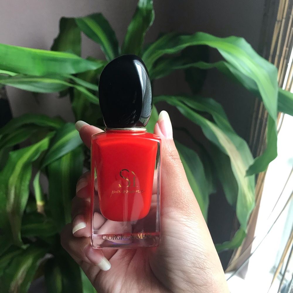 Giorgio Armani Sí Passione